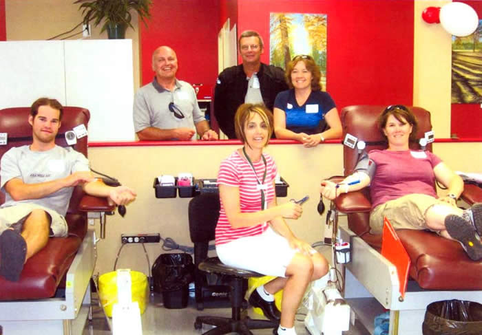 Photo of some of the Kelowna CFIA workers giving blood