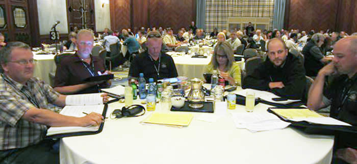 Photo des d&eacute;l&eacute;gu&eacute;(e)s au Congr&egrave;s national triennal 2011